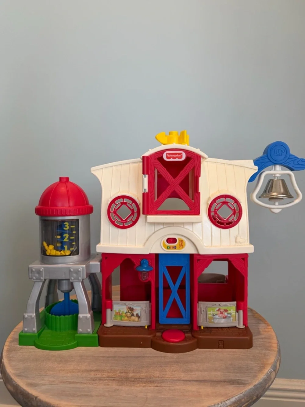 Fisher Price Little People Caring for Animals Barn playset